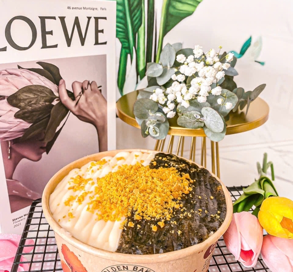 Bánh Bông Lan Sốt Phô Mai Mix Mè Đen+Chà Bông Heo