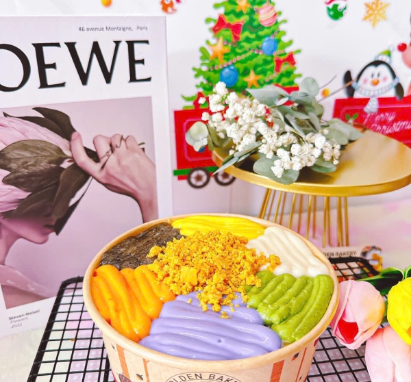 Bánh Bông Lan Trứng Muối 7 Loại Sốt (Hoàng Kim-Phô Mai-Kim Sa-Bơ Trứng-Mè Đen-Matcha-Khoai Môn)